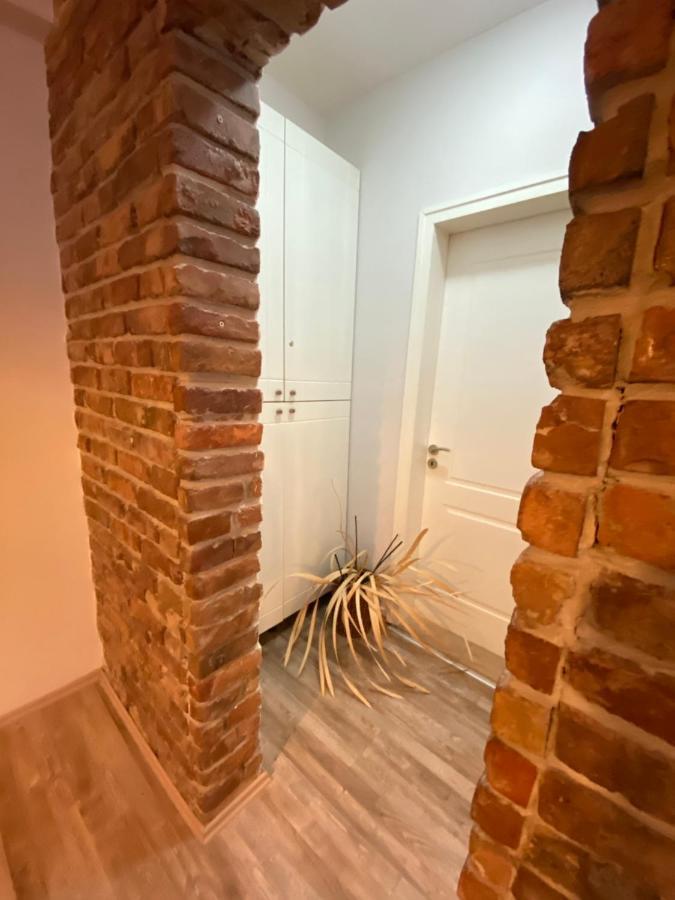 Ultra Apartments 'New Baazar' Tirana Exterior foto